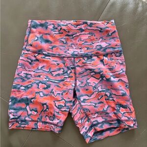 lululemon athletica Pink & Coral Abstract High-Rise Bike Shorts